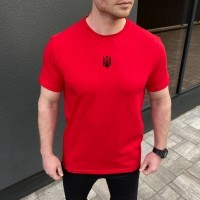 Футболка чоловіча однотонна червона Pobedov Peremoga - наклейка Герб 4см чорна