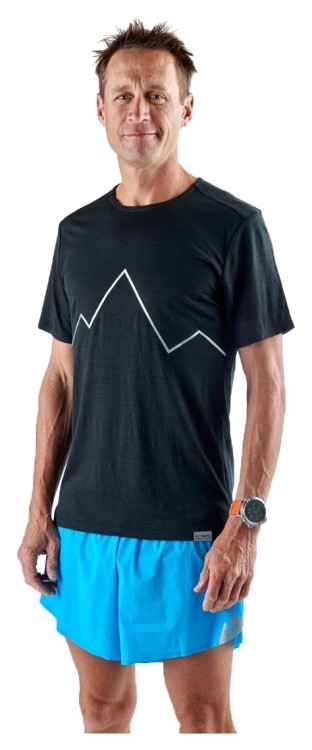 Футболка Ultimate Direction Jason Schlarb Merino onyx, 82472422-ONX-L