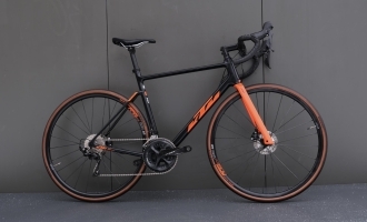 Велосипед KTM REVELATOR ALTO ELITE 28*, рама M , чорно-помаранчевий, 2020 (тестовий) (20177315)