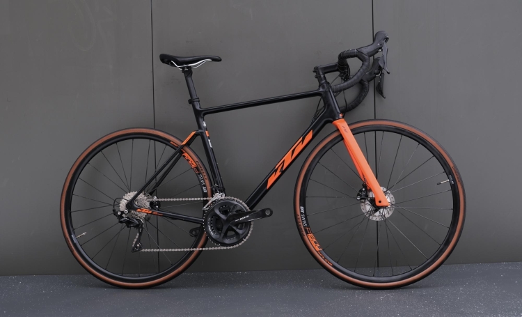 Велосипед KTM REVELATOR ALTO ELITE 28*, рама M , чорно-помаранчевий, 2020 (тестовий) (20177315), 20177315