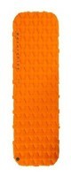 Матрас туристический одноместный надувной Naturehike FC-10 NH19Z032-P, 195x59x6.5 см, оранжевый для кемпинга.