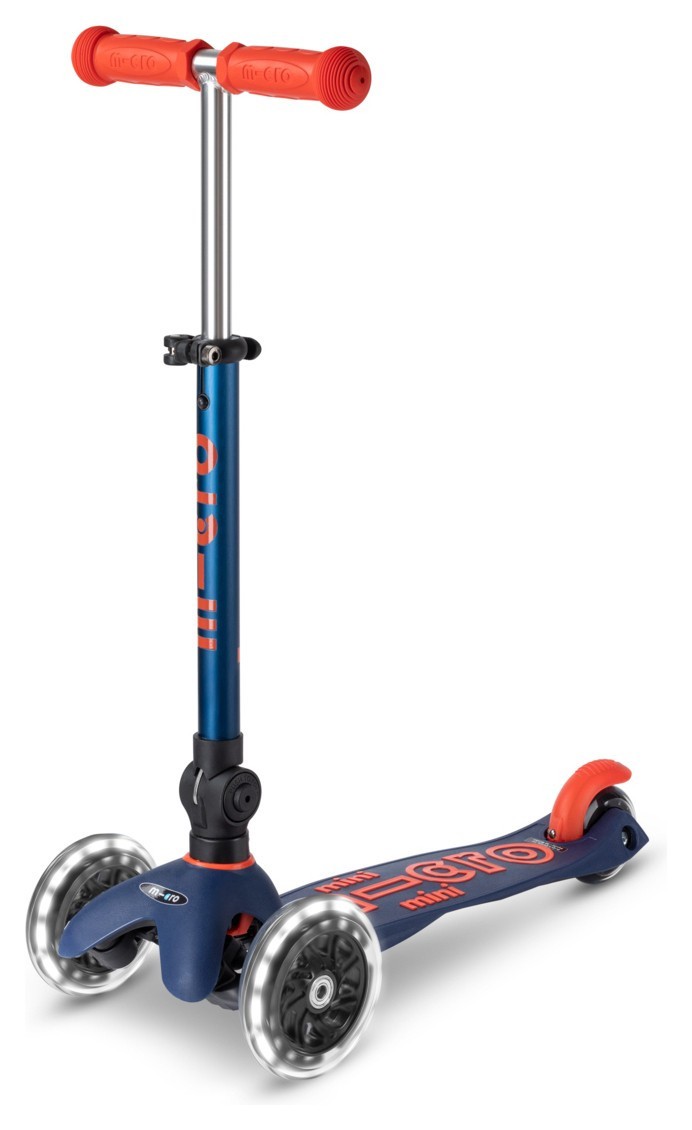 Самокат MICRO серии "Mini Deluxe Foldable LED" – СИНИЙ (сложный, до 50 кг (kg), трехколесный, свет), MMD196