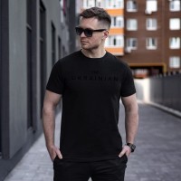 Футболка чоловіча однотонна чорна Pobedov Peremoga - I'M UKRAINIAN наклейка чорна