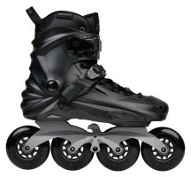 Фрискейтовые роликовые коньки Flying Eagle X7D Reaver черные 38