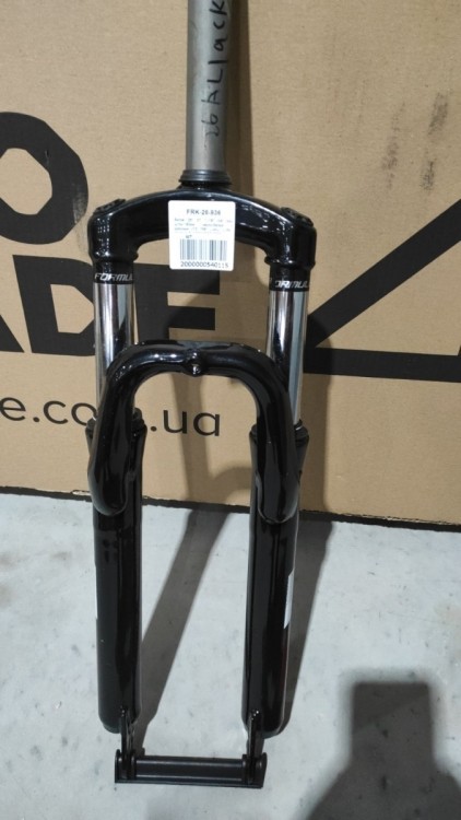 Вилка 26" ST 1-1/8" AM disc шток-190мм (YS 768) LIANJI LJ641 Formula BLACKWOOD 2022 (черно-белый с красным), FRK-26-936