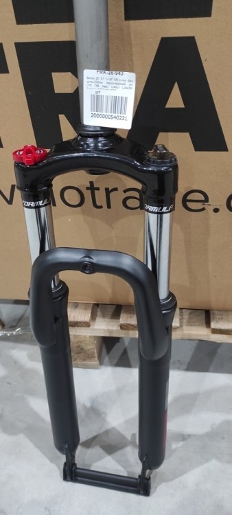 Вилка 26" ST 1-1/8" AM с лок. disc шток-200мм черно-красный (м) LIANJI LJ643M Formula MOTION 2022 (черно-красный (м)), FRK-26-943