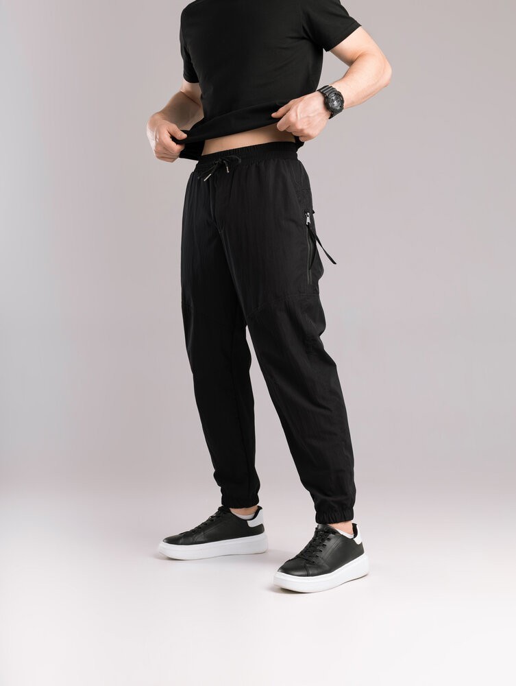 Плащові джогери з кишенями для чоловіків. Літні чорні джогери легкі чоловічі Pobedov Yoxo, POB_00000008868